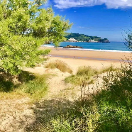 El Pedregal Playa De Ris Apartment